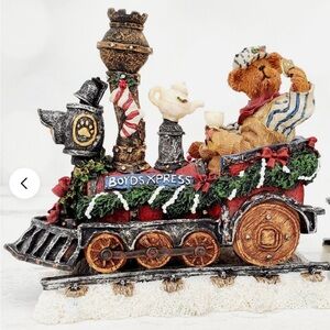 The Boyds Bear Christmas Train 6 Car BoydsXpress Railway Set. “Retired”